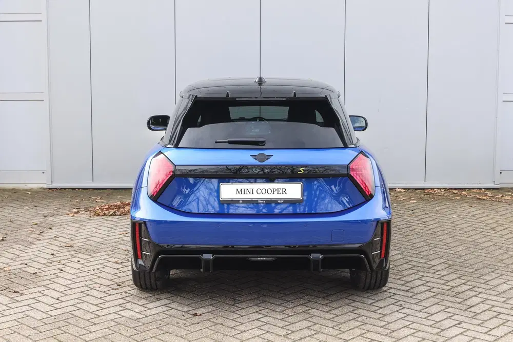 Mini Hatchback Cooper SE uit 2026, foto 6