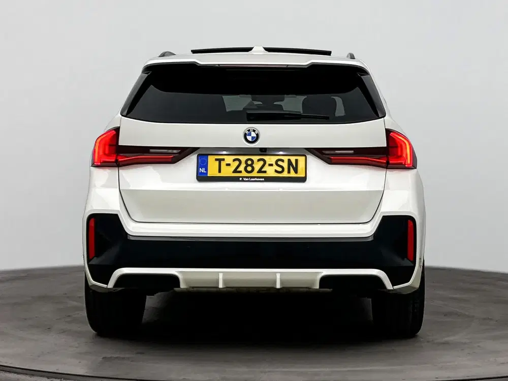 BMW X1 sDrive20i M Sport Automaat uit 2023, foto 3