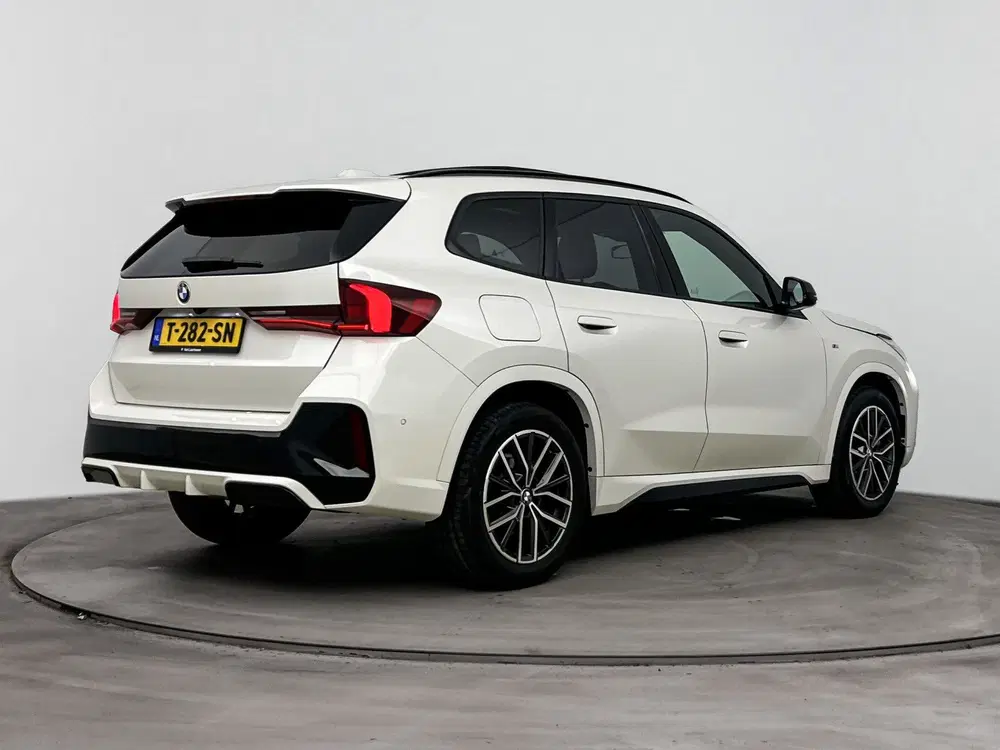 BMW X1 sDrive20i M Sport Automaat uit 2023, foto 4