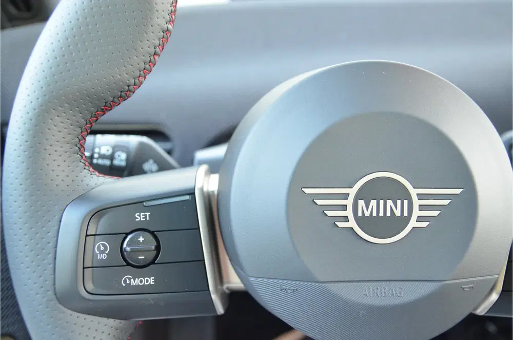 Mini Hatchback Cooper E uit 2026, foto 12