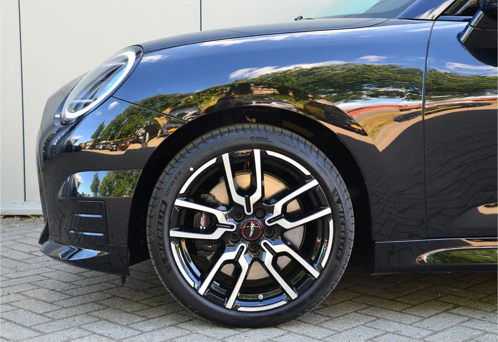 Mini Hatchback Cooper E uit 2026, foto 6