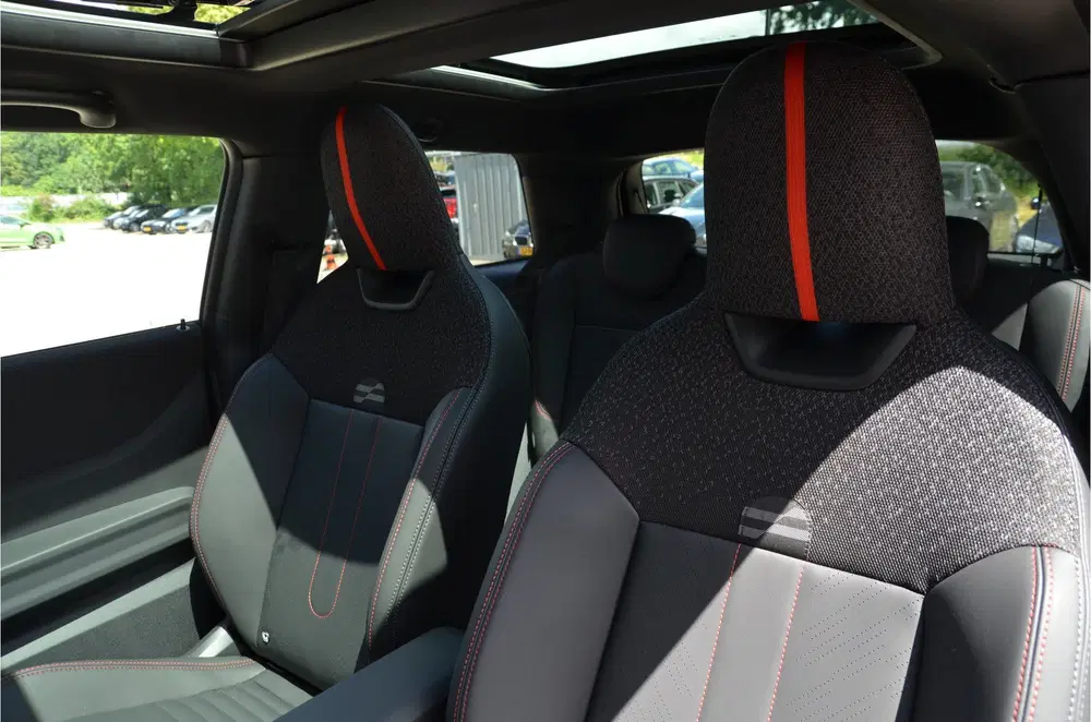 Mini Hatchback Cooper C Automaat uit 2026, foto 8