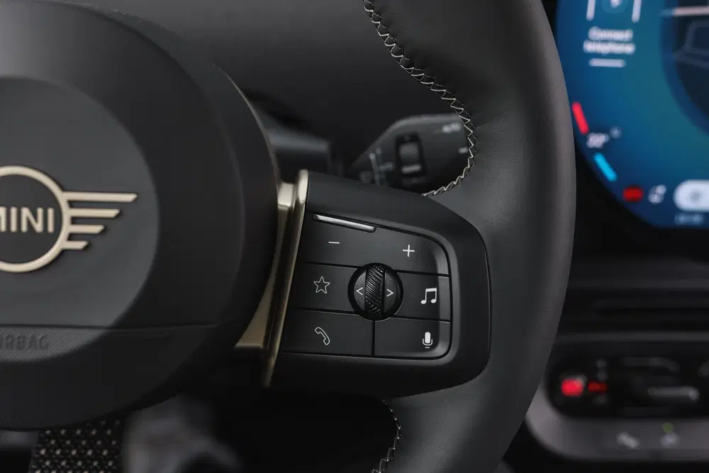 Mini Hatchback Cooper E uit 2026, foto 14
