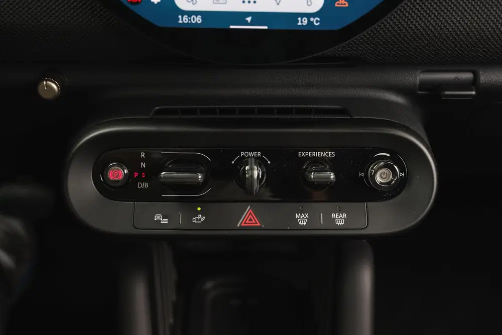 Mini Hatchback Cooper E uit 2026, foto 15