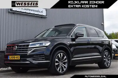 Volkswagen Touareg 3.0 TDI Atmosphere Panoramadak uit 2019