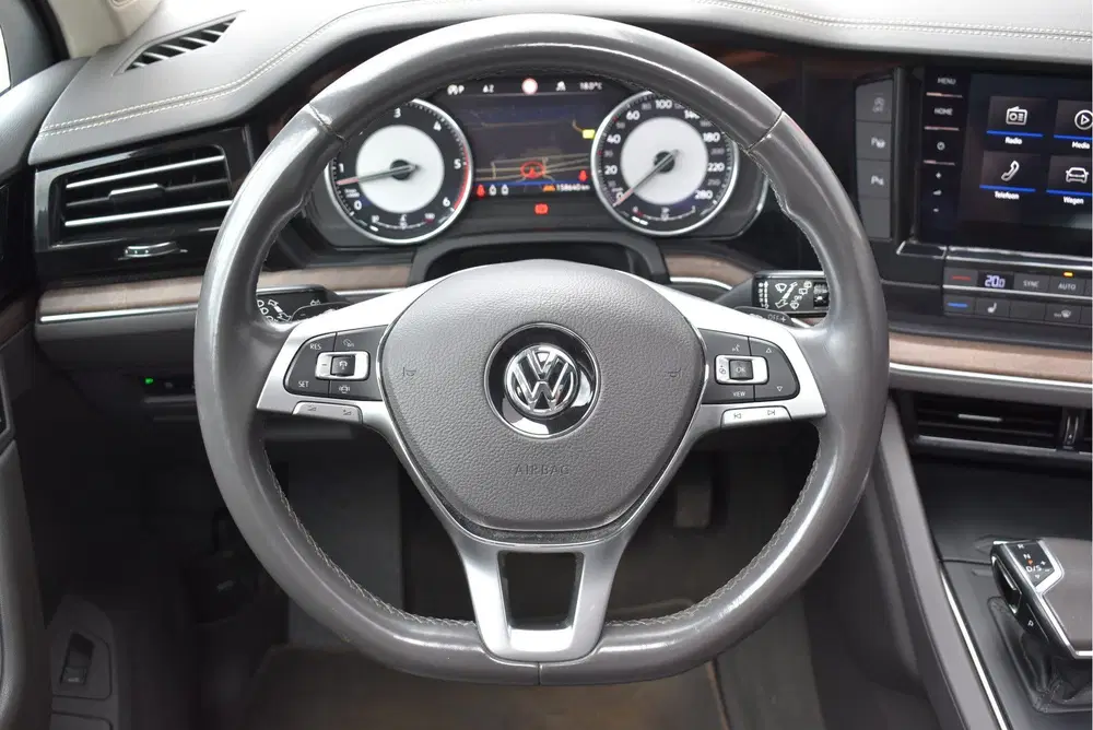 Volkswagen Touareg 3.0 TDI Atmosphere Panoramadak uit 2019, foto 4