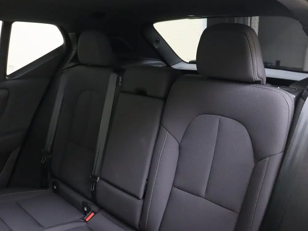 Volvo EX40 Extend. Plus Black Ed. 82kWh uit 2026, foto 7