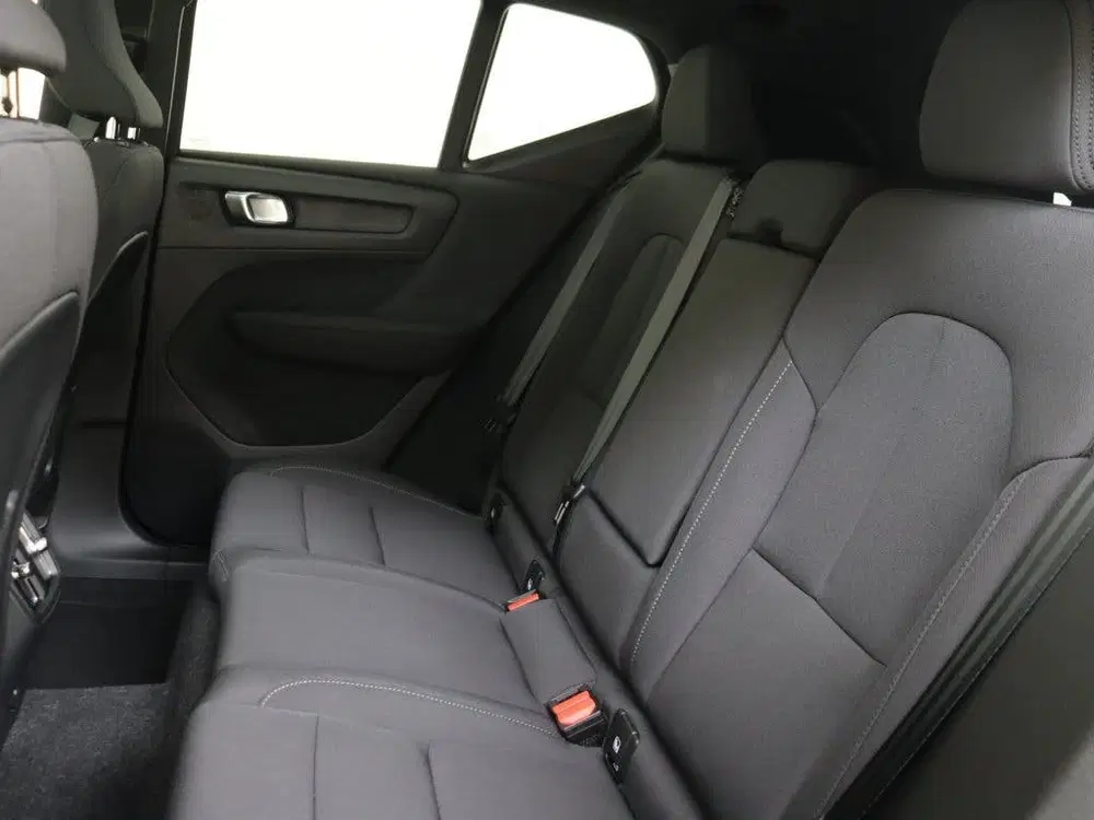 Volvo EX40 Extend. Plus Black Ed. 82kWh uit 2026, foto 8