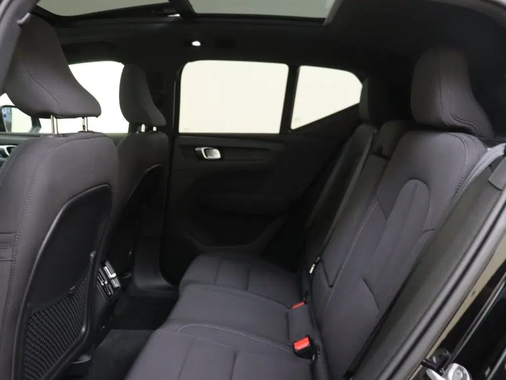Volvo EX40 Extend. Plus Black Ed. 82kWh uit 2026, foto 9