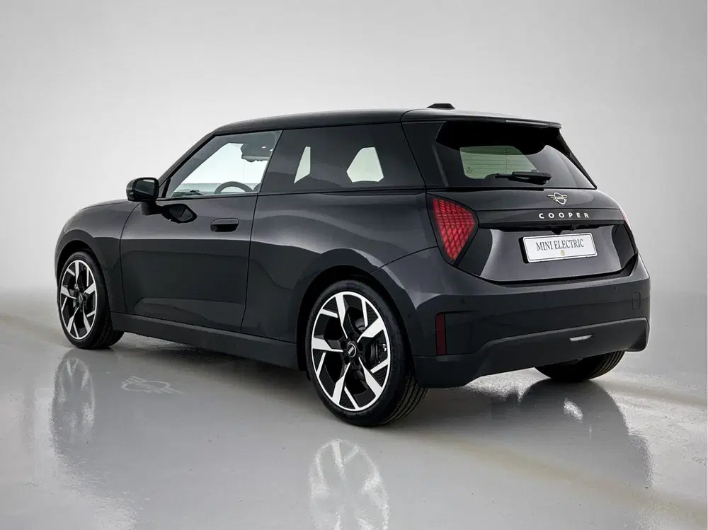 Mini Hatchback Cooper E uit 2026, foto 10