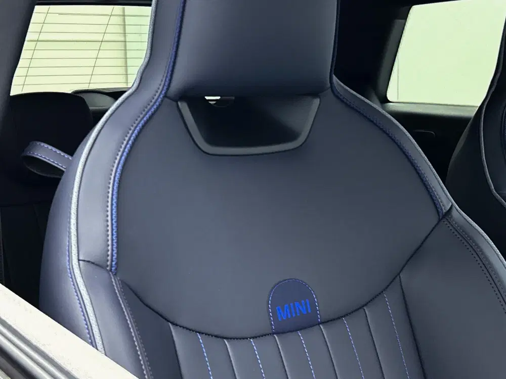Mini Hatchback Cooper E uit 2026, foto 15