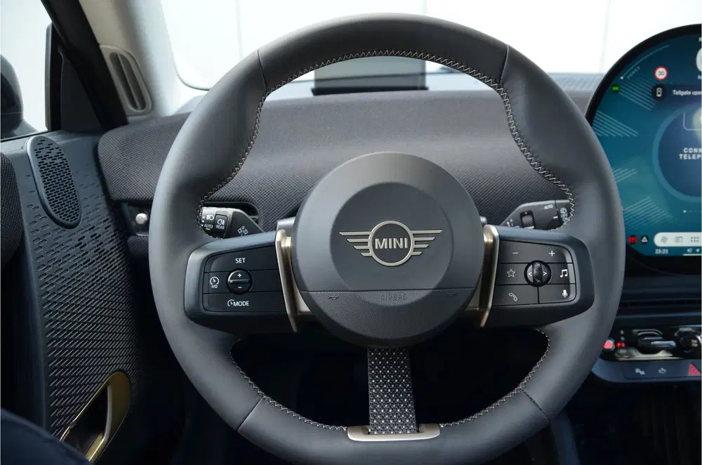 Mini Hatchback Cooper SE uit 2026, foto 11