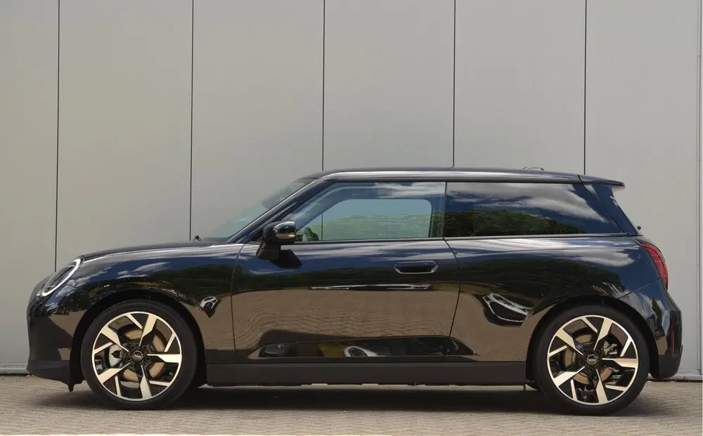 Mini Hatchback Cooper SE uit 2026, foto 5