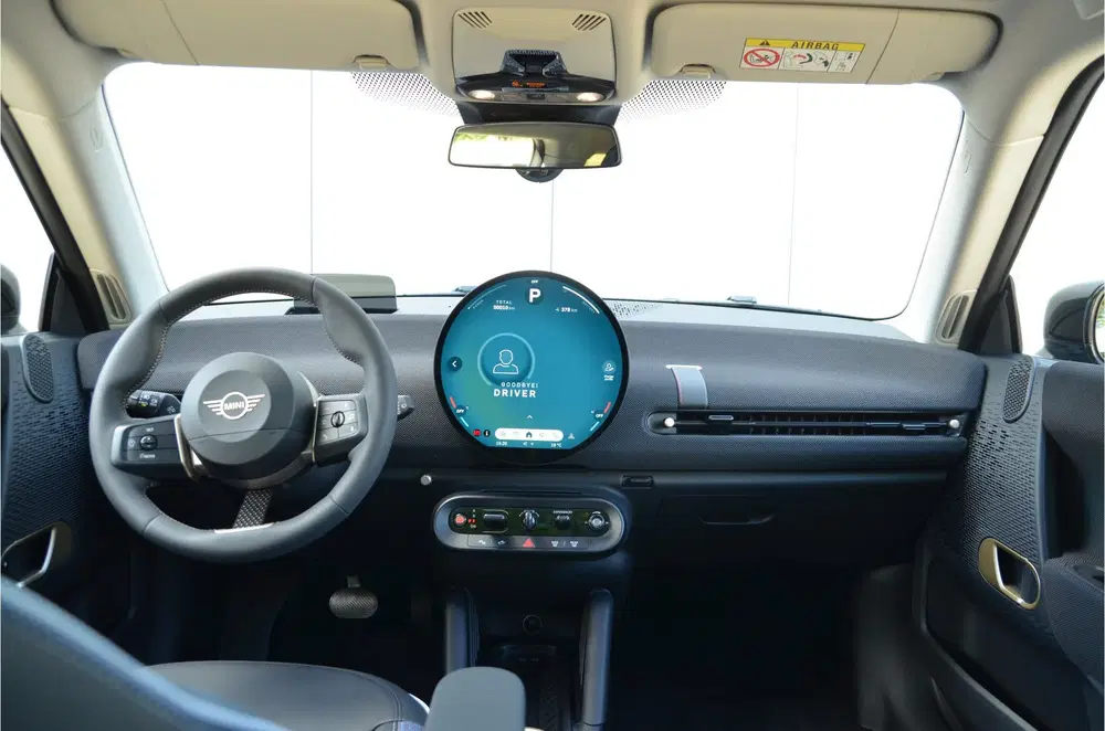 Mini Hatchback Cooper SE uit 2026, foto 7