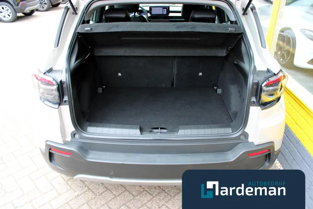 Jeep Avenger 1.2 e-Hybrid Carplay Camera uit 2025, foto 9