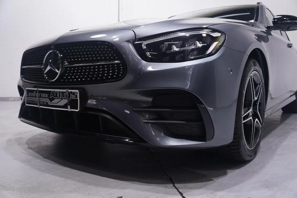 Mercedes-Benz E-Klasse 300 e AMG Line SOH 97% 1e Eig. uit 2022, foto 5