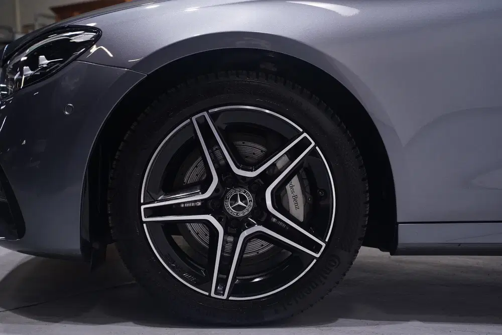 Mercedes-Benz E-Klasse 300 e AMG Line SOH 97% 1e Eig. uit 2022, foto 6