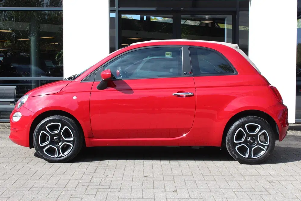 Fiat 500C 1.0 Hybrid Launch Edition Cabrio uit 2023, foto 4