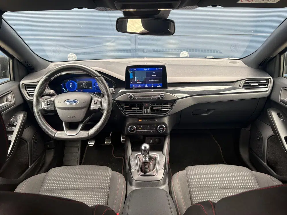 Ford Focus 1.0 EcoBoost Hybrid ST Line X Business uit 2020, foto 15