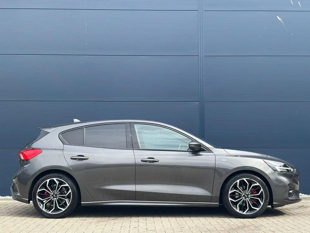 Ford Focus 1.0 EcoBoost Hybrid ST Line X Business uit 2020, foto 7