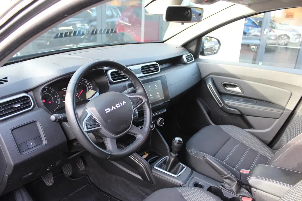 Dacia Duster 1.3 TCe 130 Journey Navi uit 2023, foto 3