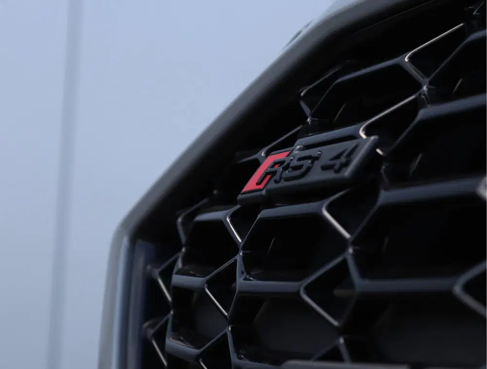 Audi A4 RS4 uit 2020, foto 10