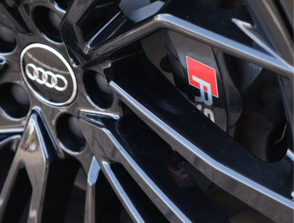 Audi A4 RS4 uit 2020, foto 13