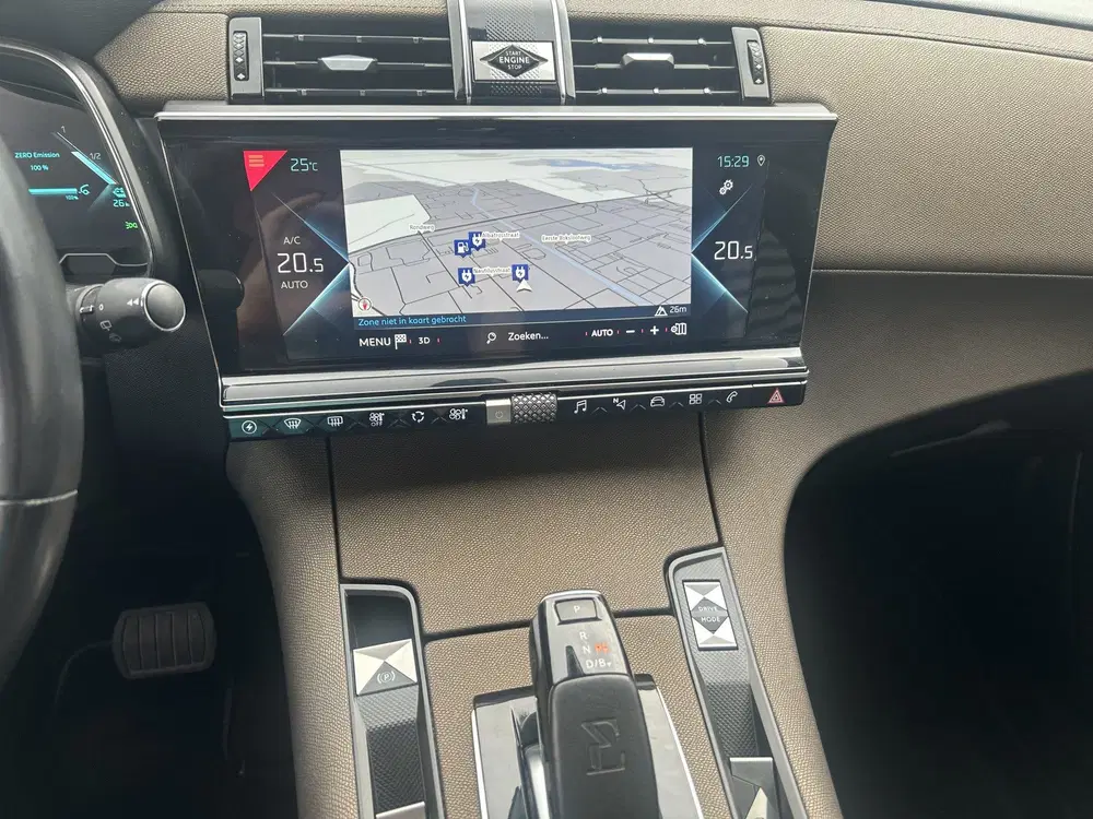 DS Automobiles DS 7 Crossback DS 7 Crossback E-Tense 4x4 Performance Lin uit 2020, foto 9