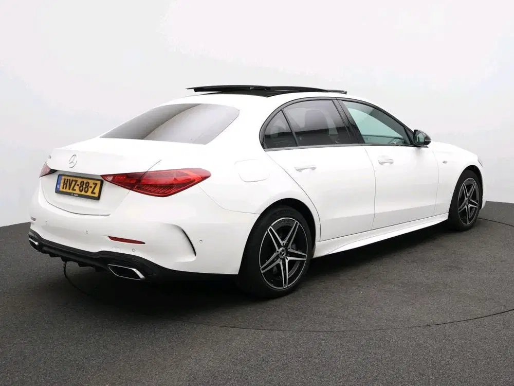 Mercedes-Benz C-Klasse 300 e Business Solution AMG Premium P uit 2025, foto 2