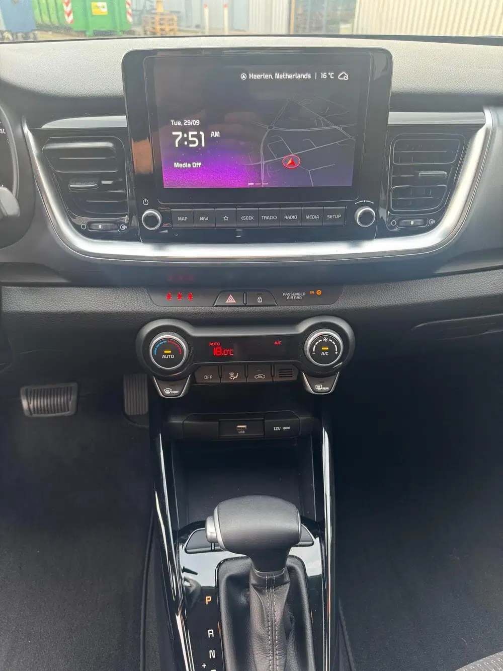 Kia Stonic 1.0 T-GDi MHEV DynamicLine (bj 2023 uit 2023, foto 15