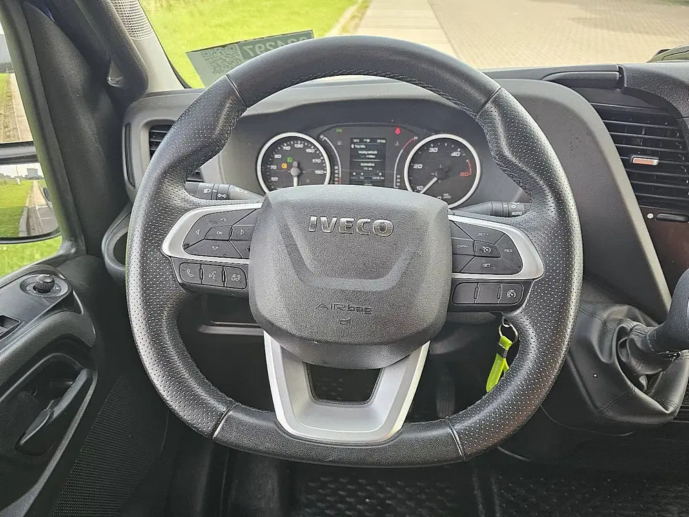 Iveco Daily 35S18 L2H2 3.0Ltr Automaat Navi 180Pk Lm-V uit 2022, foto 10
