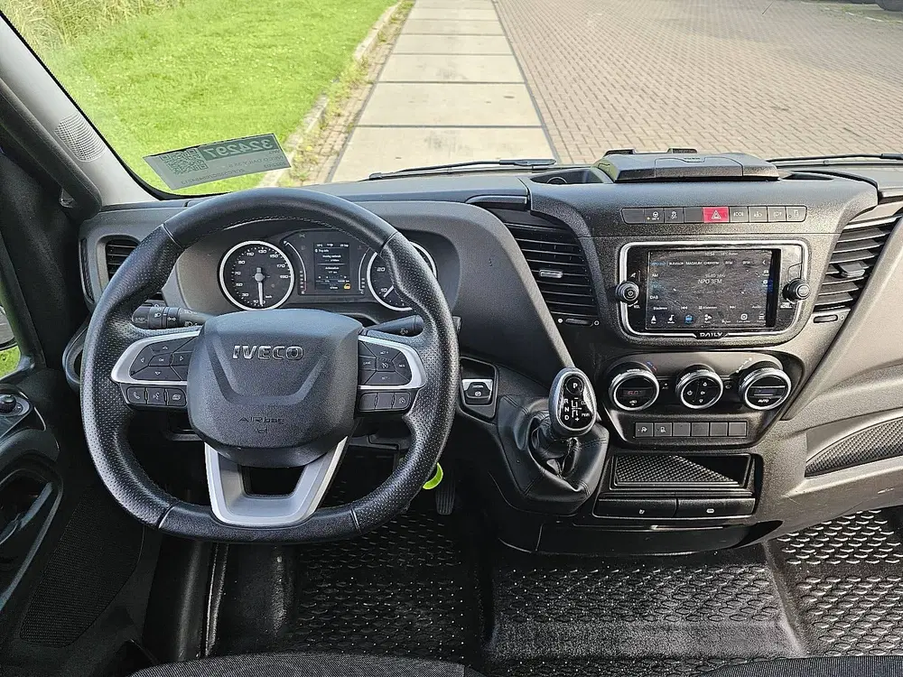Iveco Daily 35S18 L2H2 3.0Ltr Automaat Navi 180Pk Lm-V uit 2022, foto 8