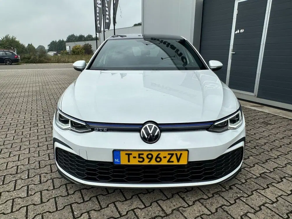Volkswagen Golf 1.4 eHybrid GTE 2021 *BTW *Pano *Adaptive uit 2021, foto 5