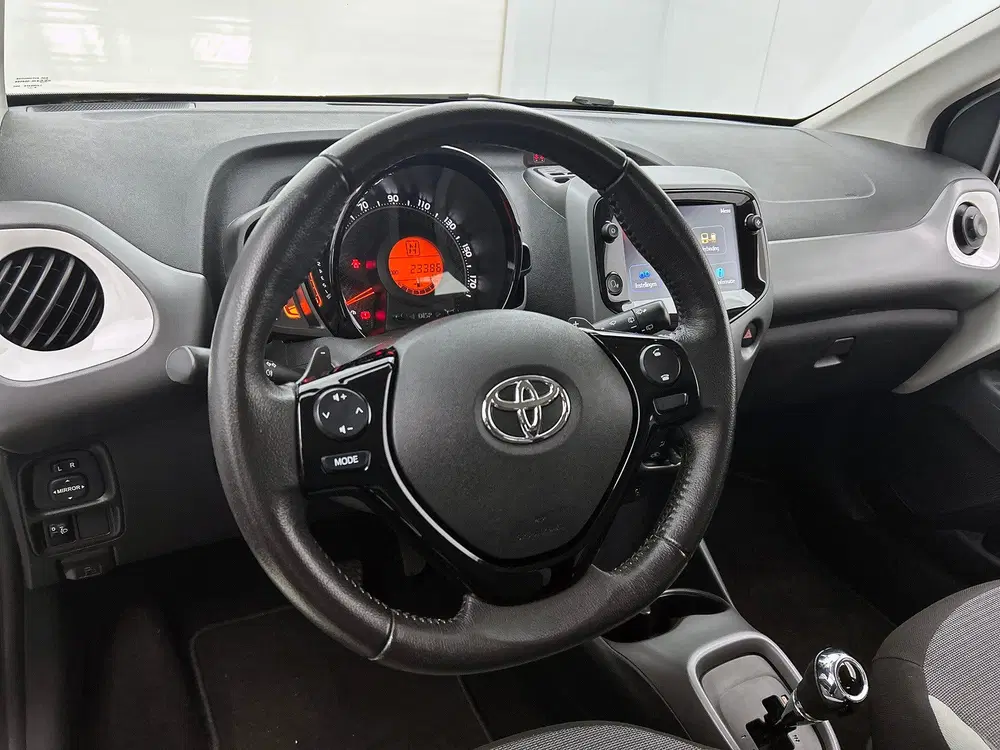 Toyota Aygo 1.0 VVT-i x-play uit 2021, foto 11