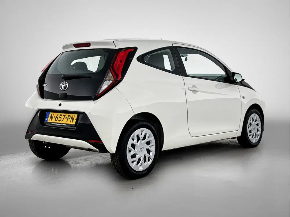 Toyota Aygo 1.0 VVT-i x-play uit 2021, foto 5