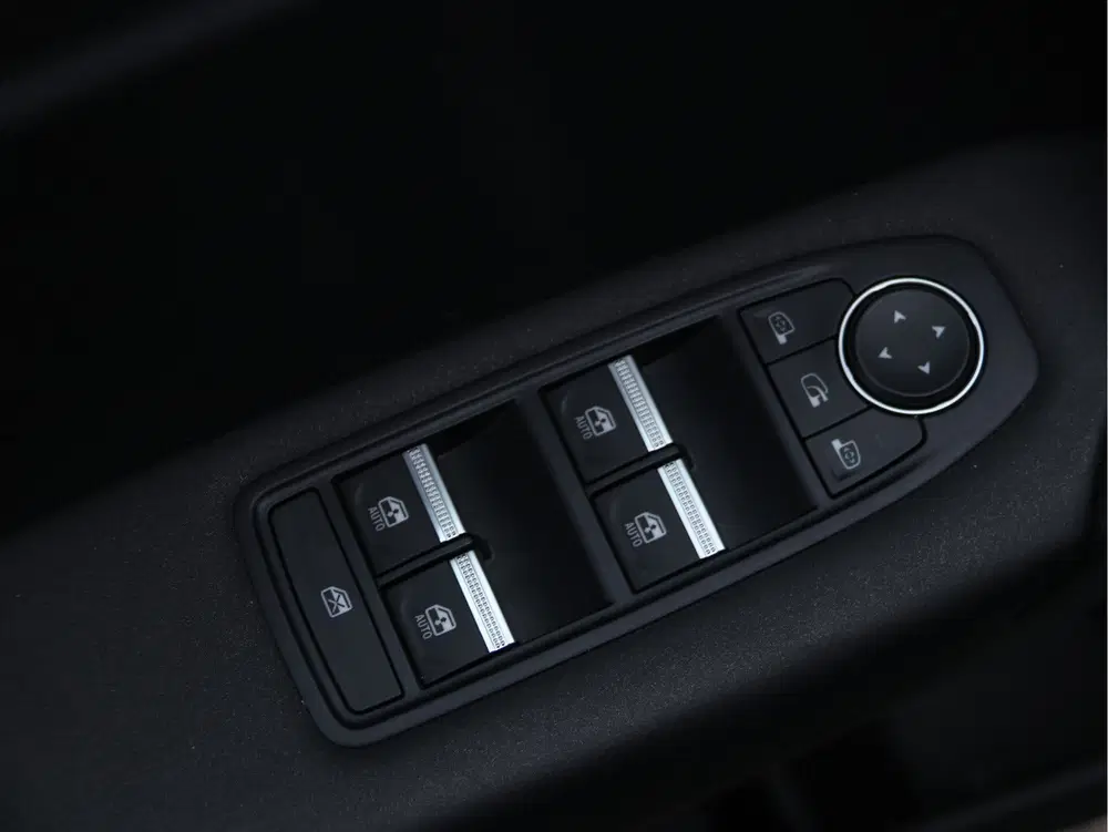 Renault Symbioz 1.3 mild hybrid 140 Evolution NAVI uit 2025, foto 10