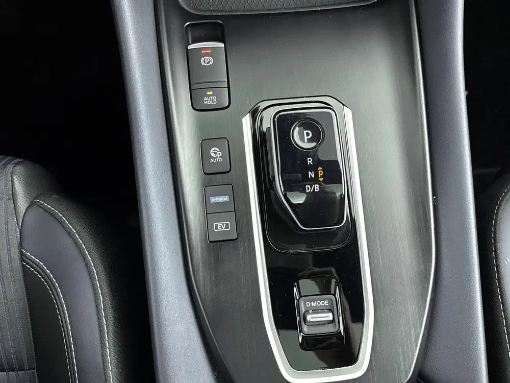 Nissan Qashqai 1.5 e-Power Tekna Head up display uit 2023, foto 13