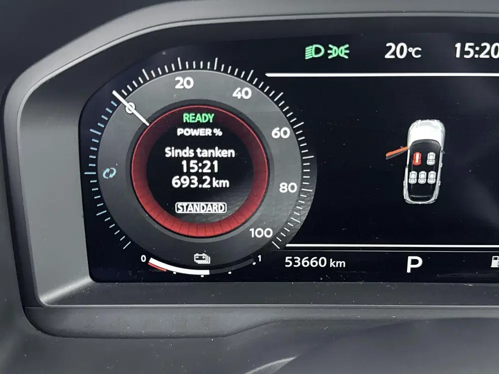 Nissan Qashqai 1.5 e-Power Tekna Head up display uit 2023, foto 9