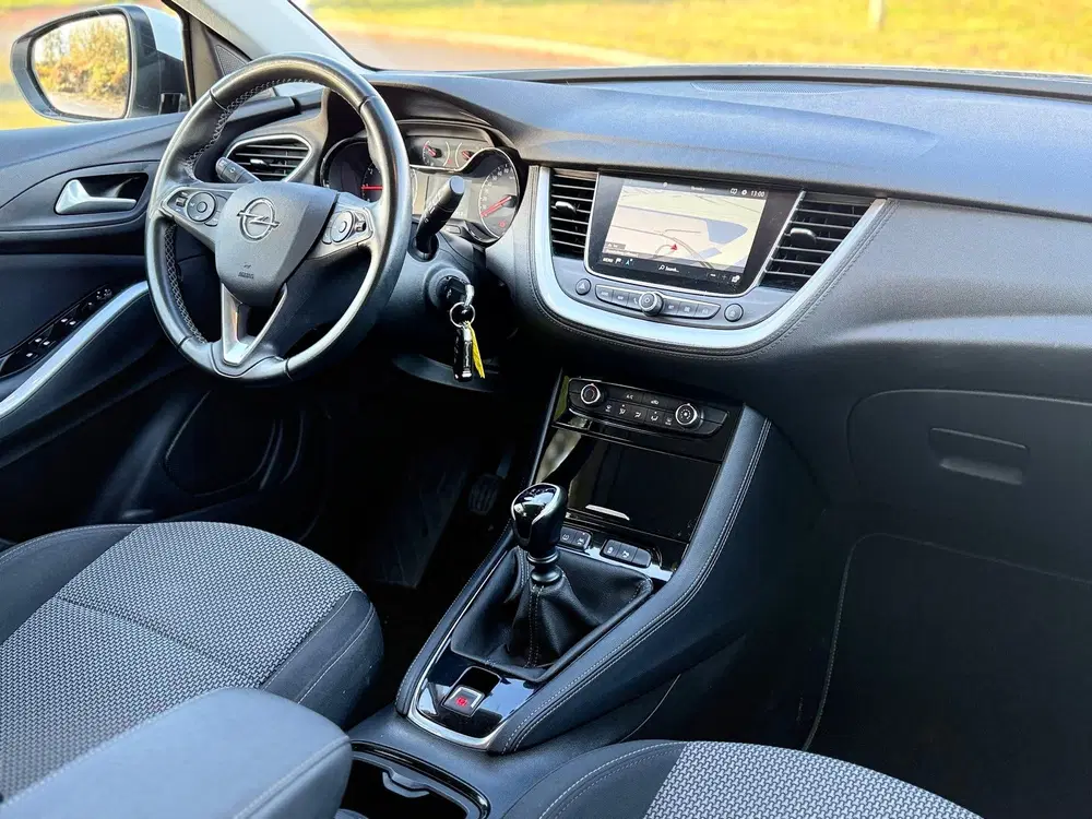Opel Grandland 1.2 Turbo Business Edition uit 2021, foto 11