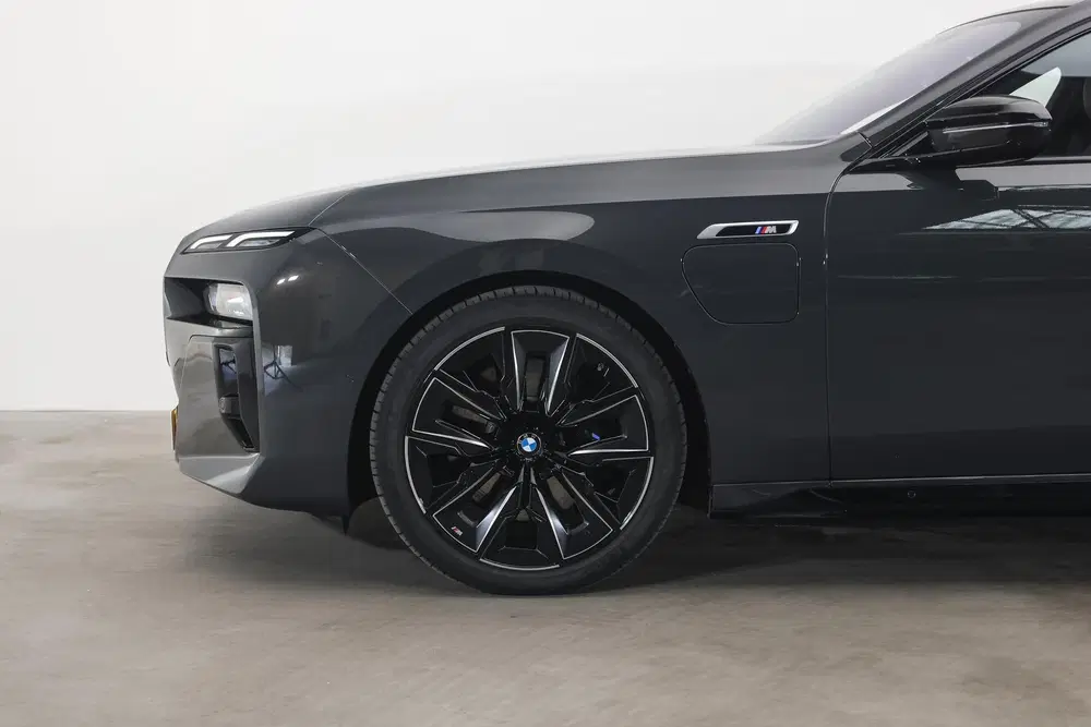 BMW 7-serie M760e xDrive Automaat uit 2024, foto 4