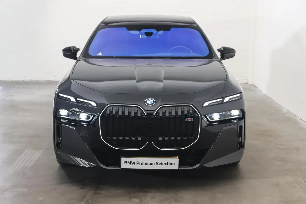 BMW 7-serie M760e xDrive Automaat uit 2024, foto 5
