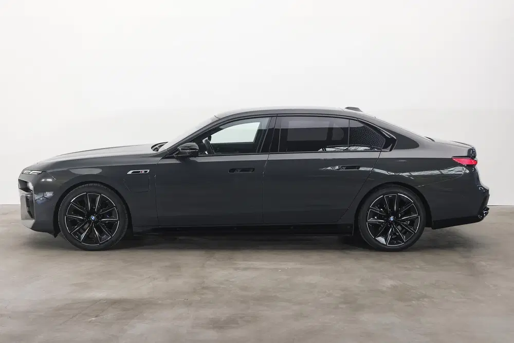 BMW 7-serie M760e xDrive Automaat uit 2024, foto 7