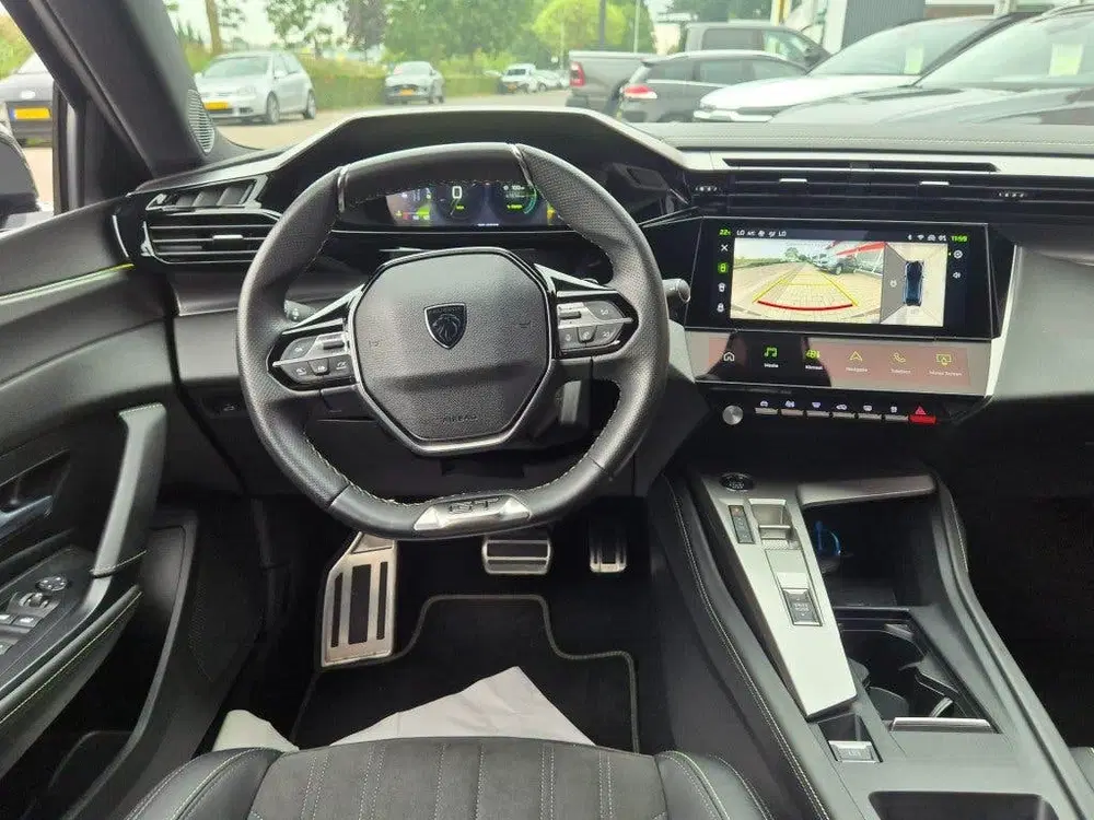 Peugeot 408 1.2 HYBRID 145e AUT. GT LED NAVI CARPLAY C uit 2024, foto 6