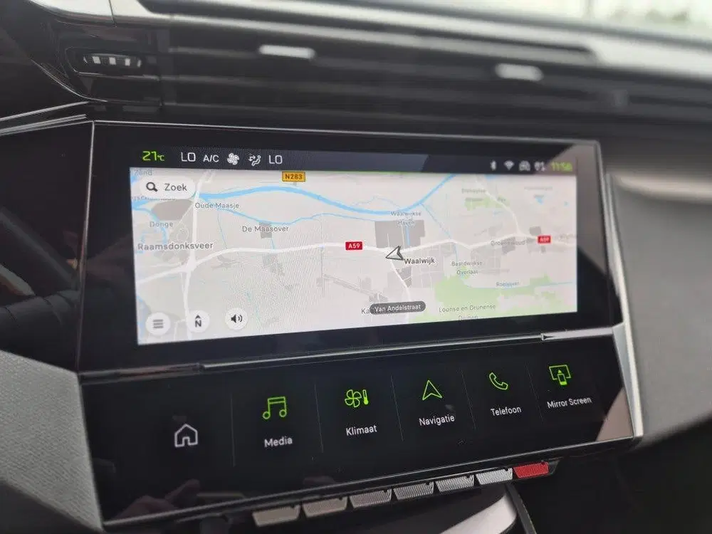 Peugeot 408 1.2 HYBRID 145e AUT. GT LED NAVI CARPLAY C uit 2024, foto 7