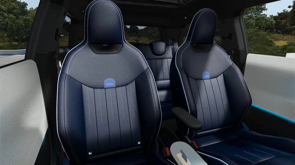 Mini Hatchback Cooper E uit 2026, foto 4