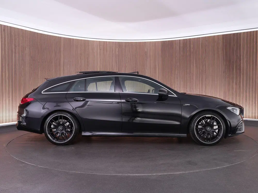 Mercedes-Benz CLA Shooting Brake 306pk 4MATIC uit 2020, foto 12