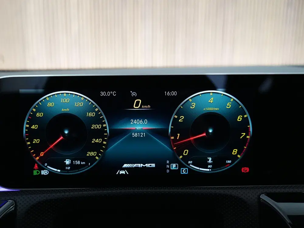 Mercedes-Benz CLA Shooting Brake 306pk 4MATIC uit 2020, foto 14
