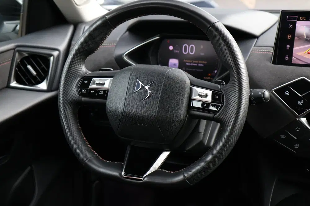 DS Automobiles DS 3 DS 3 1.2 PureTech Performance Line Led Vis uit 2023, foto 12