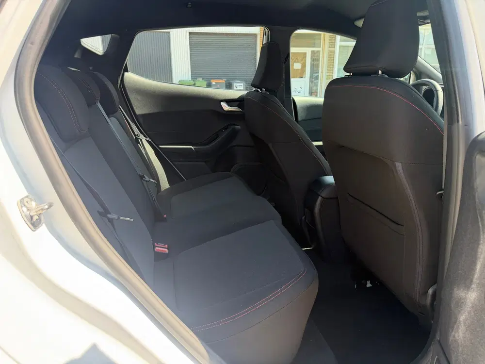 Ford Fiesta 1.0 Eco Hybrid ST-Line 155PK Facelift NAP uit 2022, foto 10