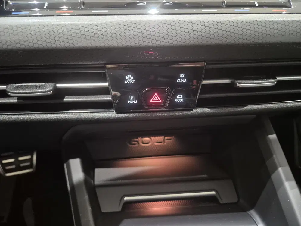Volkswagen Golf 1.4 eHybrid GTE uit 2021, foto 10